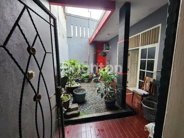 image DIJUAL RUMAH NYAMAN NAN SENYUK DI PERUM CIBODAS (3)