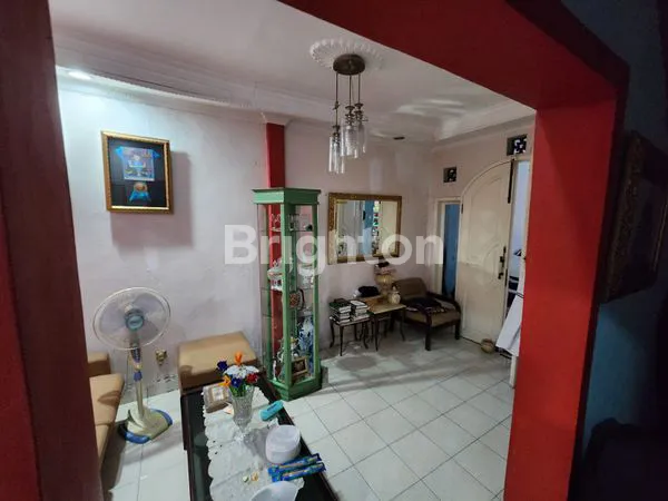 image DIJUAL RUMAH NYAMAN NAN SENYUK DI PERUM CIBODAS (4)