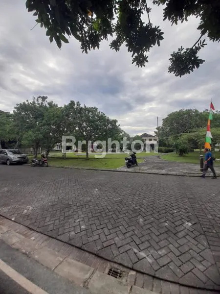 image RUMAH MEWAH NYAMAN (5)