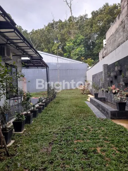 image RUMAH MEWAH NYAMAN (4)