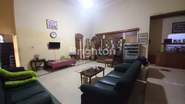 image RUMAH 2 LANTAI LT 204M² DI MARGAHAYU BANDUNG (4)