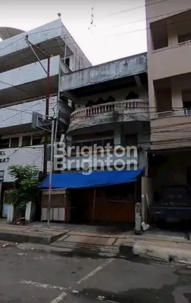 RUMAH STRATEGIS DI AMBON