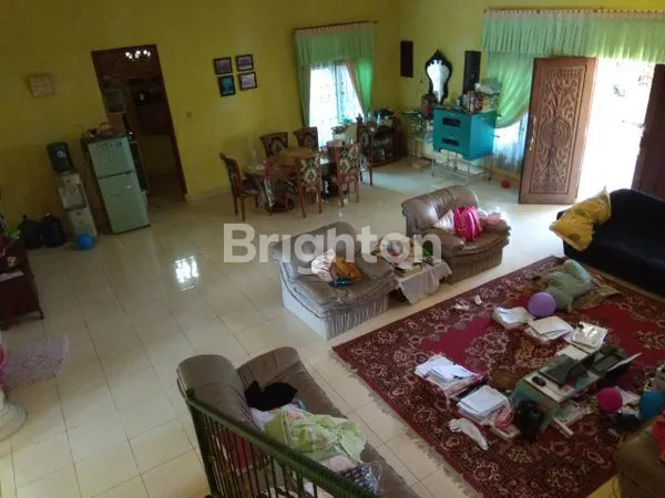image DIJUAL RUMAH DUA LANTAI (3)