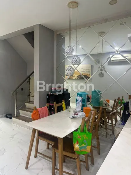image RUMAH GOLFLAKE RESIDENCE 2,5 LANTAI FULL RENOV,CENGKARENG JAKARTA BARAT (5)