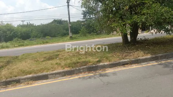 LAHAN SELUAS 2.000M² DI JALAN LINTAS BANDARA