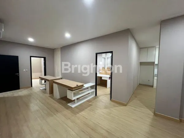 image RUKO GANDENG 3 LANTAI GADING SOHO - FULL FURNISHED SIAP PAKAI (8)