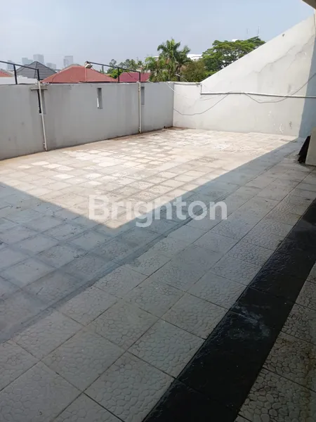 image RUKO LANTAI 3 DI KAWASAN MODERNLAND (5)