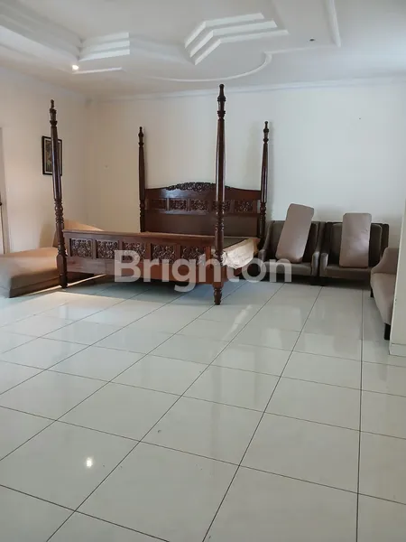 image DIJUAL BU RUMAH TUA DI CEMPAKA PUTIH TENGAH (6)