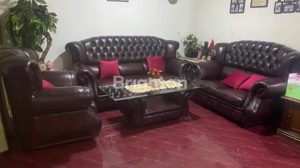 image RUMAH LAYAK HUNI HANYA HITUNG TANAH JUAL CEPAT EKONOMIS BISA UTK KOMERSIAL DEKAT HOTEL TAVIA CEMPAKA PUTIH (1)