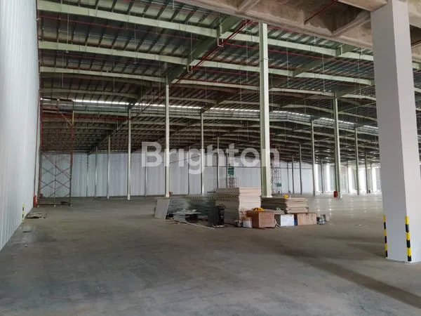 image GUDANG BARU DI AREA NAROGONG  (3)