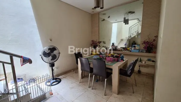 image RUMAH KELAPA GADING ELOK TIMUR (3)