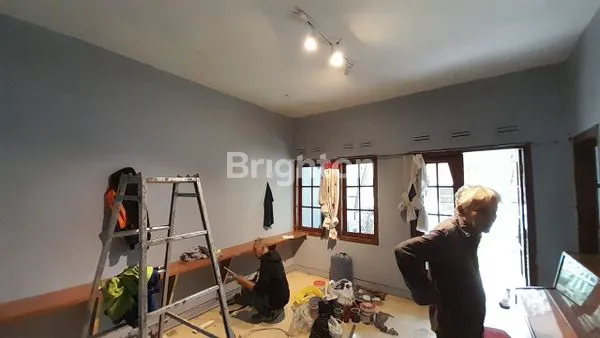 image RUMAH DI JANTUNG KOTA BANDUNG (7)