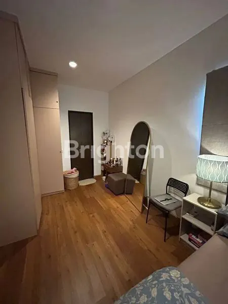 image RUMAH 3 LANTAI SIAP HUNI DI PROVENCE SUITE, BSD CITY  (7)