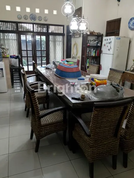 image RUMAH MEWAH 4KT, 800M² DI JATI CEMPAKA - LOKASI PREMIUM BEKASI (6)