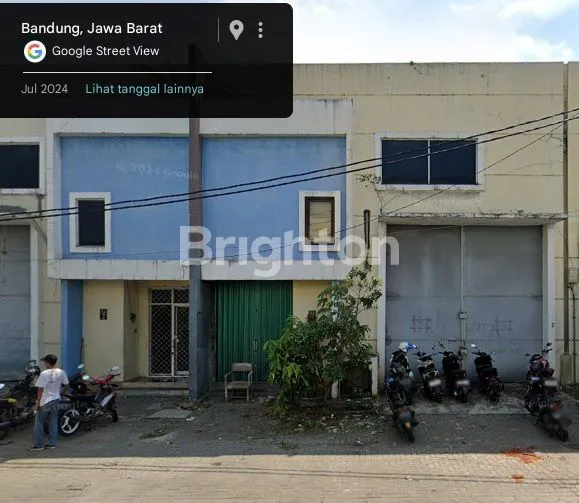 GUDANG DI KOMPLEK PERGUDANGAN TRITAN POINT DAN SIAP DIPAKAI, LOKASI PANYILEUKAN - BANDUNG