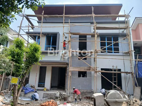 image RUMAH BARU 2 LANTAI BANGUNAN MANDIRI DI BSD DEKAT DENGAN TOLL BSD & AEON MALL  (1)