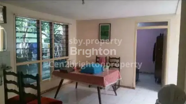 image RUMAH GAYUNGSARI TERAWAT LOKASI DEKAT MASJID AL-AKBAR, PUSAT PEMBELANJAAN, AKSES PINTU TOLL  (5)