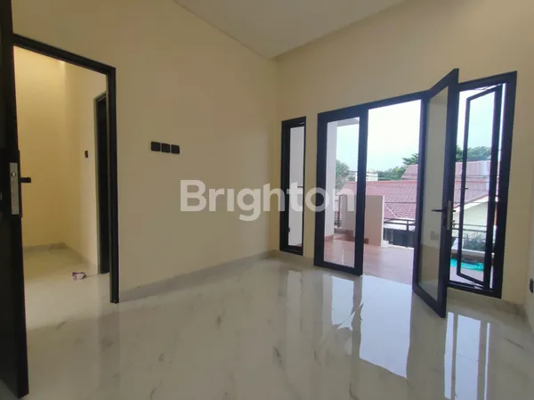 image  RUMAH BARU STATEGIS DI GRAHA BINTARO (6)