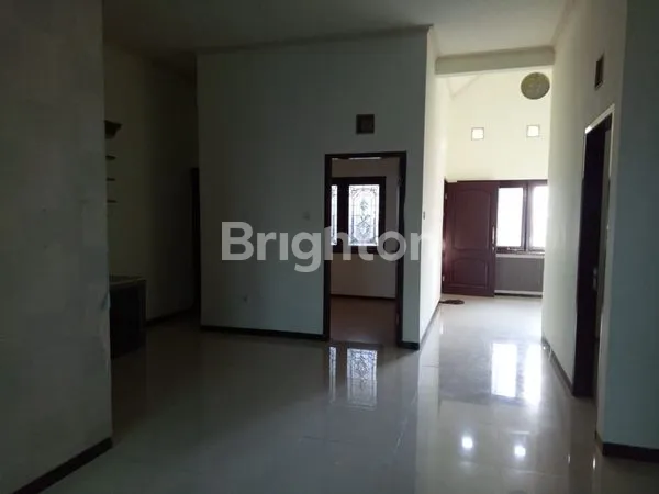 image RUMAH SIAP HUNI DI KOTA MALANG (3)