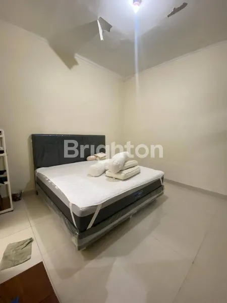 image RUMAH TERAWAT KLAMPIS, WISMA MUKTI, MANYAR TIRTOYOSO, MANYAR KARTIKA, SURABAYA TIMUR, RUANG LOSS LEGA, ROWE LEBAR, NEGO (5)