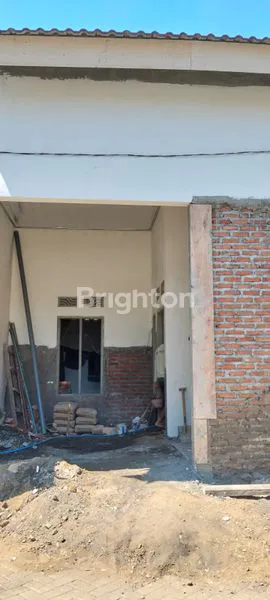 image RUMAH RENOVASI SIAP HUNI (1)