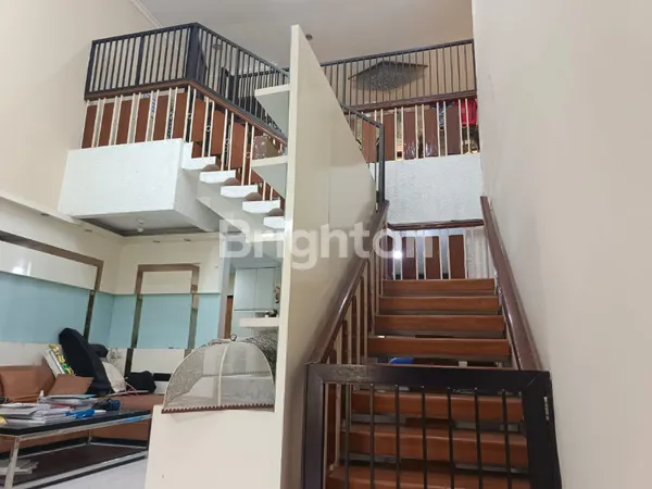 image RUMAH SIAP HUNI LOKASI MANYAR REJO !! (2)