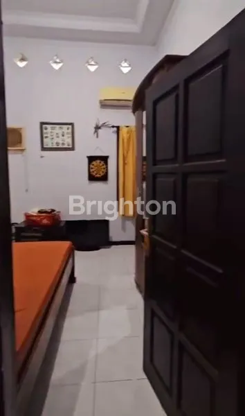 image RUMAH BESAR DAN CANTIK DI TENGAH KOTA LAMONGAN (6)