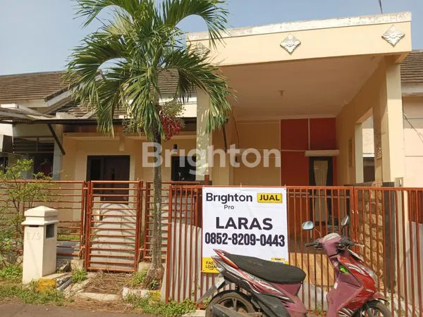 RUMAH MINIMALIS DI PERUMAHAN MAHKOTA CIMUNING, MUSTIKA JAYA