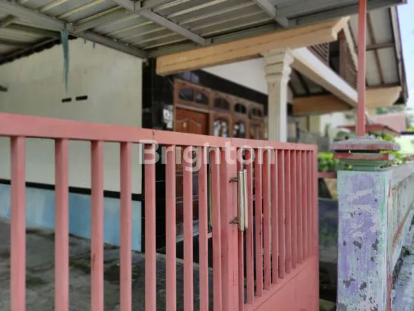 image RUMAH LUAS 433M² DI JANTUNG KOTA MADIUN, DEKAT SUN CITY MALL (6)