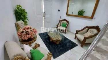 image RUMAH MEWAH 2 LANTAI, FULL FURNISH  EL CLASICO SUKABANGUN - SHM SIAP HUNI (3)