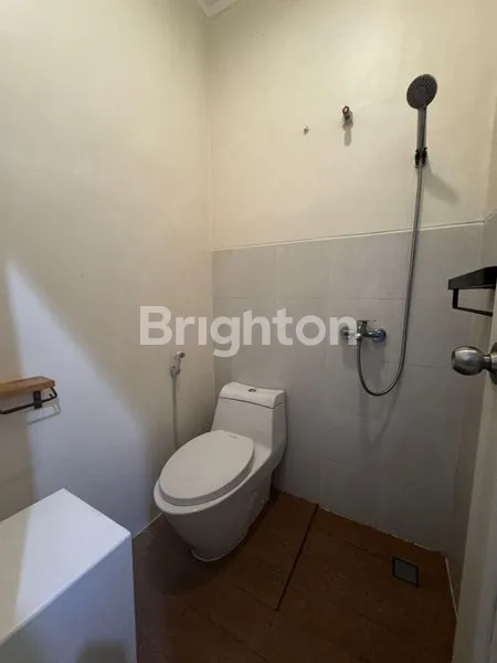 image RUMAH HUNIAN DI KENCANA LOKA BSD (4)