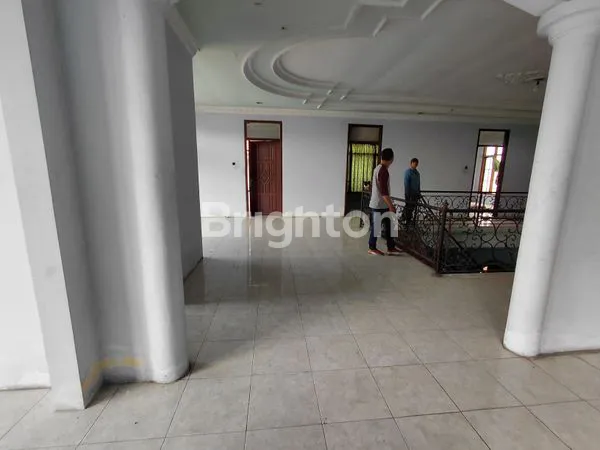 image KANTOR DAN MESS EKS-KOPERASI STRATEGIS DI WELERI, KENDAL - SIAP PAKAI! (3)