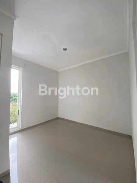 image RUMAH 2 LANTAI SIAP HUNI DI TUNGGULWULUNG - DEKAT UB MALANG (2)