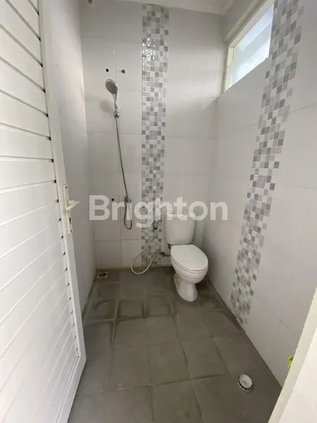 image RUMAH 2 LANTAI SIAP HUNI DI TUNGGULWULUNG - DEKAT UB MALANG (7)