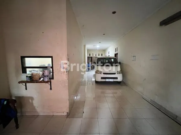 image RUMAH LUAS 8 KAMAR DI PONDOK LABU – STRATEGIS DEKAT RS, MALL & MRT (7)