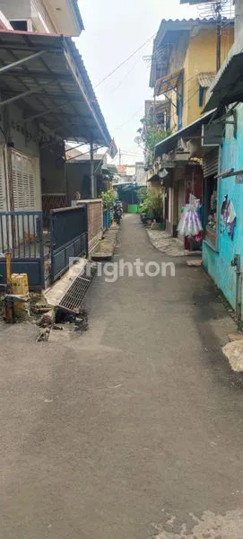 image DI JUAL RUMAH BERKONSEP MODERN MINIMALIS DI JLN RAYA CAKUNG  (2)