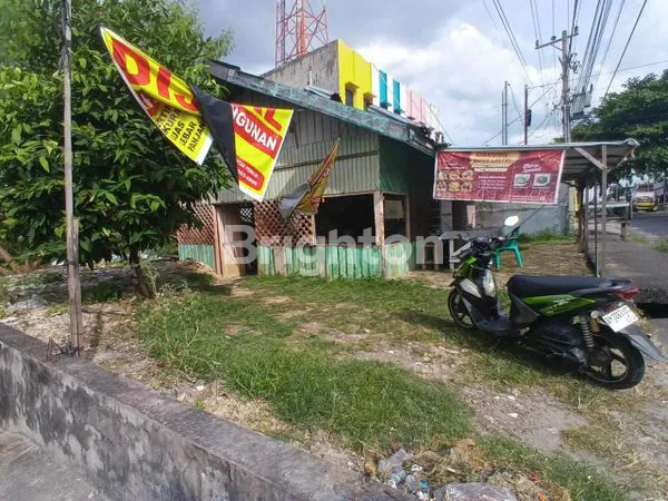 image DIJUAL COCOK UNTUK USAHA : 2 KIOS, RUMAH PETAK 2 UNIT, RUMAH TINGGAL, DAN GUDANG (6)