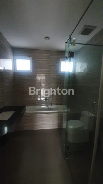 image DIJUAL CEPAT RUMAH BARU MEWAH RAPI SIAP HUNI DI CITRA GRAN CBD CIBUBUR (5)