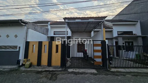 image RUMAH BAGUS MODERN SIAP HUNI DI BUMI AYU KOTA MALANG (1)