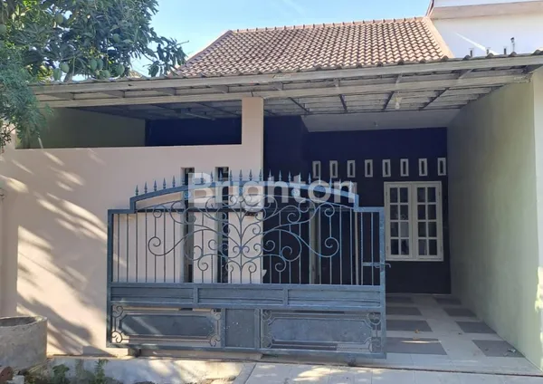 image RUMAH 1 LANTAI SIAP HUNI SURYA RESIDENCE VANIA LOKASI STRATEGIS LINGKUNGAN PREMIUM (1)