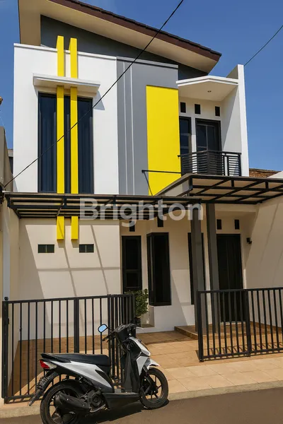 RUMAH 2 LANTAI MODERN DEKAT TOL CILEUNYI - 5 MENIT KE GERBANG TOL