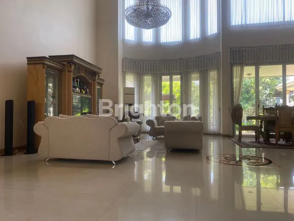 image RUMAH MEWAH & LUAS SIAP HUNI DI HOOK - KEMANG REGENCY, BEKASI (3)