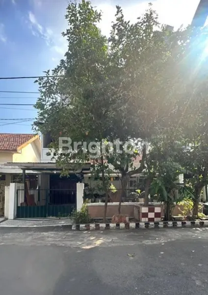 image DIJUAL RUMAH TERAWAT DI KENDANGSARI, ONE GATE SYSTEM, DEKAT JEMURSARI TENGGILIS  (1)