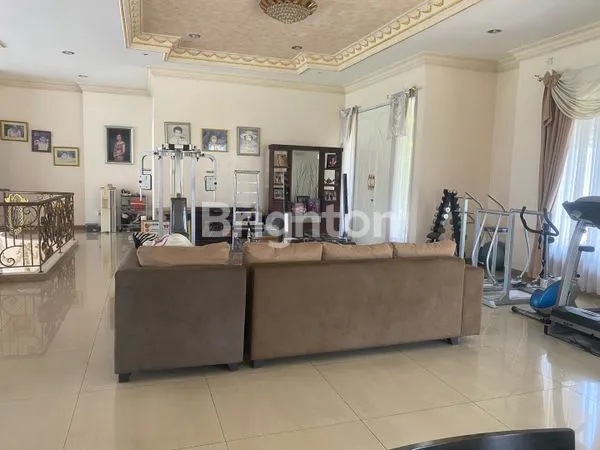 image RUMAH MEWAH & LUAS SIAP HUNI DI HOOK - KEMANG REGENCY, BEKASI (8)