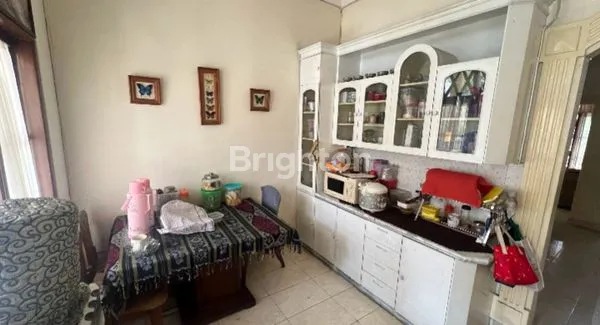 image RUMAH MEWAH 2 LANTAI STRATEGIS DEKAT BSD CITY DAN TERASKOTA (5)