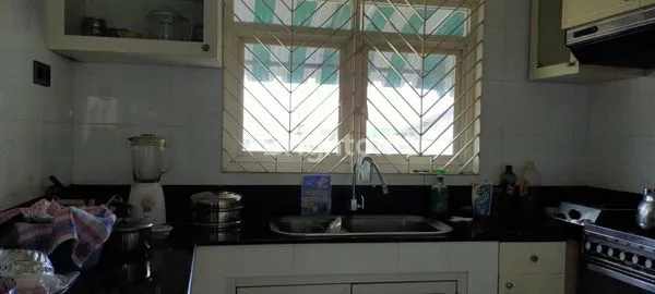 image RUMAH SEKALIGUS KANTOR LOKASI STRATEGIS DITENGAH KOTA SEMARANG (4)