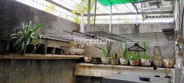 image RUMAH SEKALIGUS KANTOR LOKASI STRATEGIS DITENGAH KOTA SEMARANG (6)