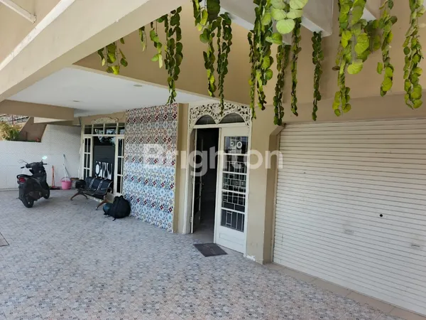 image SIAP HUNI RUMAH MANYAR COCOK UTK KANTOR/USAHA DEKAT PUSAT KOTA GALAXY MALL, WISMA MUKTI, KLAMPIS, NGAGEL, NGINDEN SEMOLO, SEMOLOWARU, MELVILLE CENTRAL, PURI GALAXY, KERTAJAYA (2)