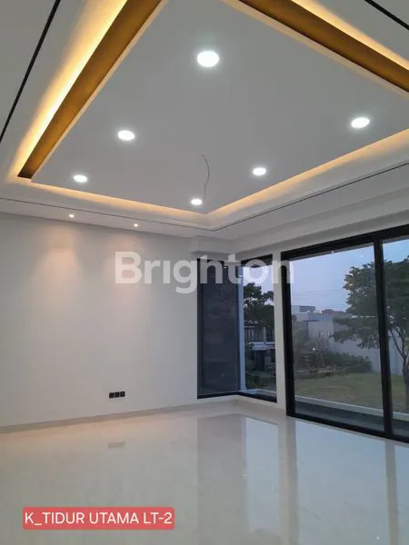 image JUAL RUMAH BARU GRESS NEWTON HILL CITRALAND SURABAYA (7)