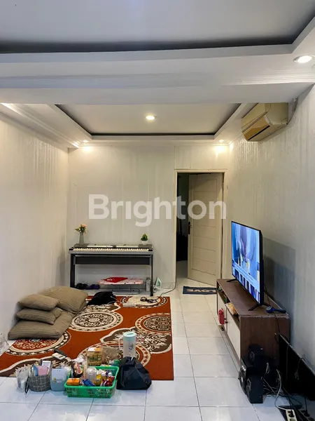 image RUMAH 2 LANTAI KELAPA DUA KEBON JERUK JAKARTA BARAT (3)